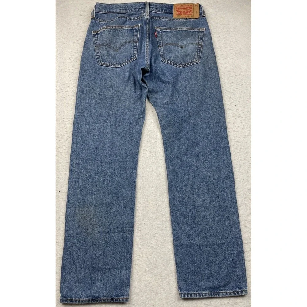 Levi’s 501 Men’s 31x30 Light Wash Blue Straight Denim Jeans